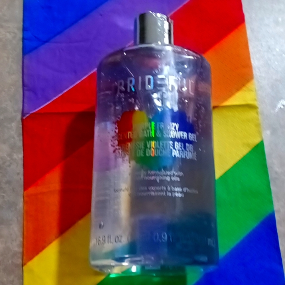 Prideful scented bath& shower gel